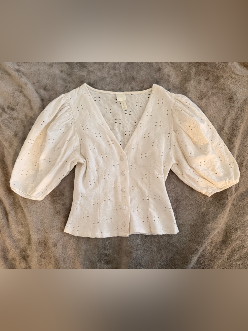 Off-White Eyelet Puff-Sleeve Button Top